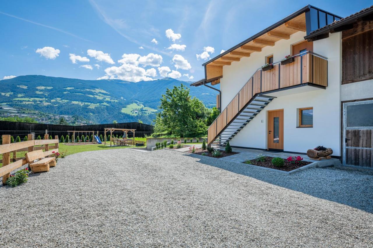 Der Soellhof Apartment Бресаноне Екстериор снимка