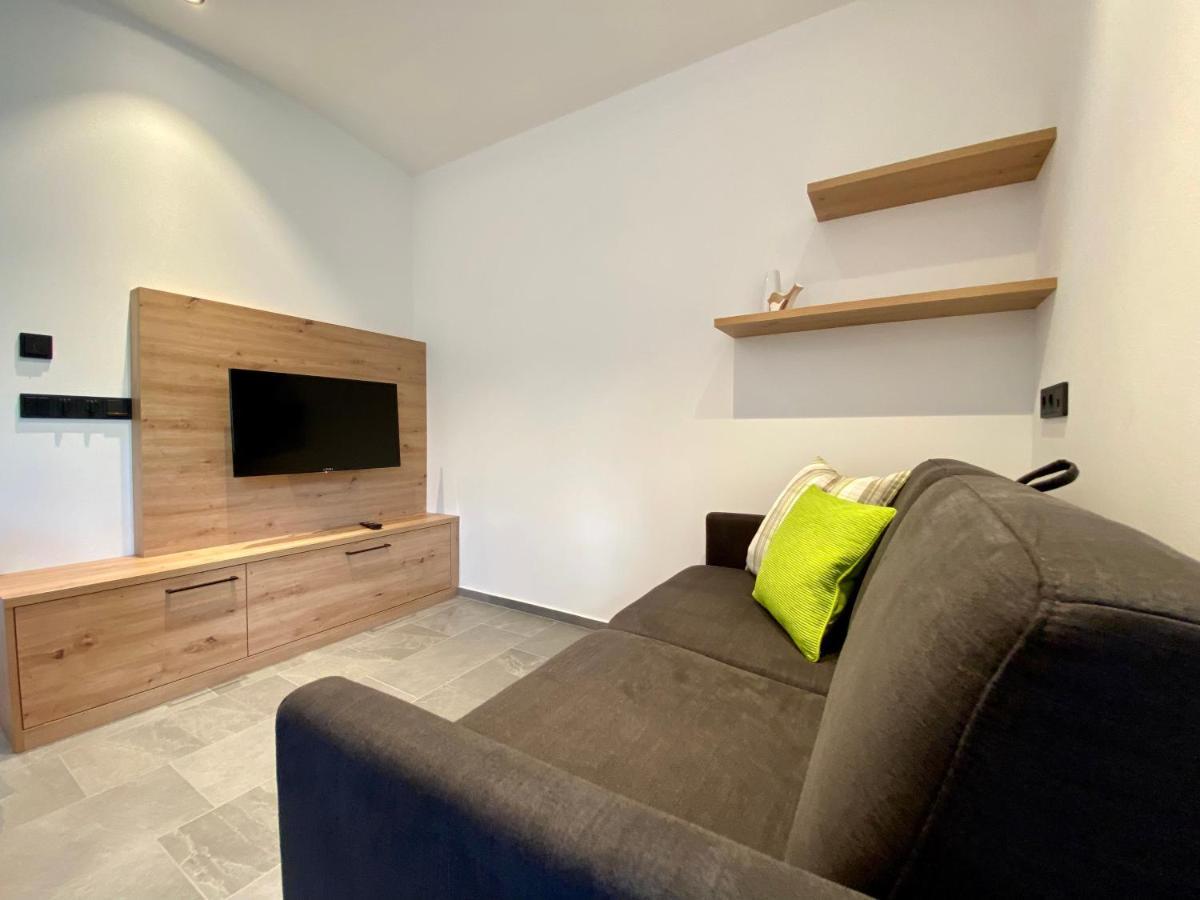 Der Soellhof Apartment Бресаноне Екстериор снимка